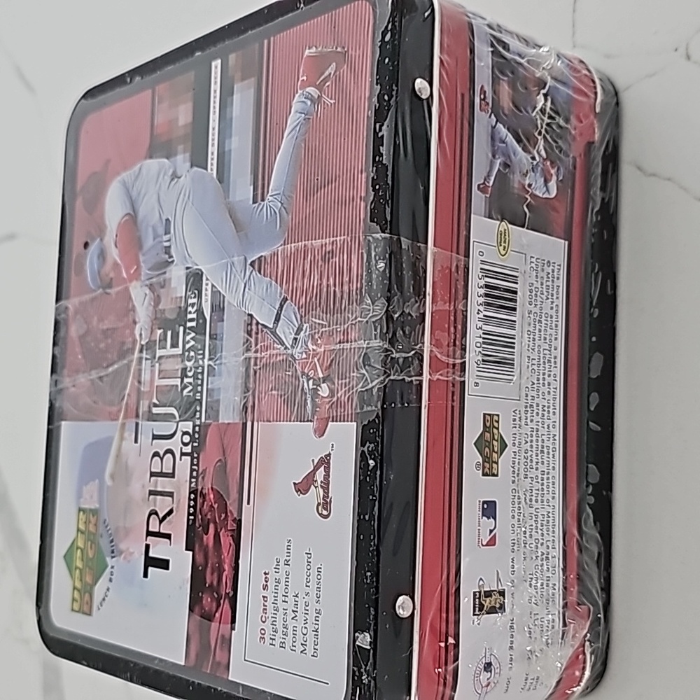 Upper Deck lunch box tribute to McGwire